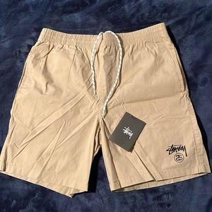 Men’s small (28) Stussy shorts like new